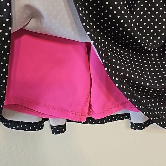 Queen of the court polka-dot skort size small. - Picture 3 of 9